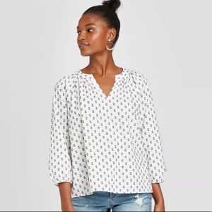 Universal Thread Polka Dot V Neck Blouse